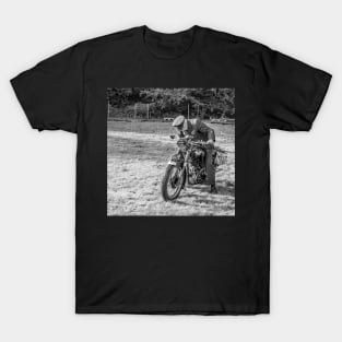 Soldier on military motorcycle T-Shirt